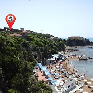 Torre Medicea , Castiglioncello Italia