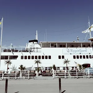 2* Πλωτό κατάλυμα Rygerfjord &